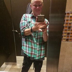 Meet your Posher, Roxana